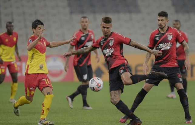 体育官方：山东泰山队公布新赛季中超联赛34人名单